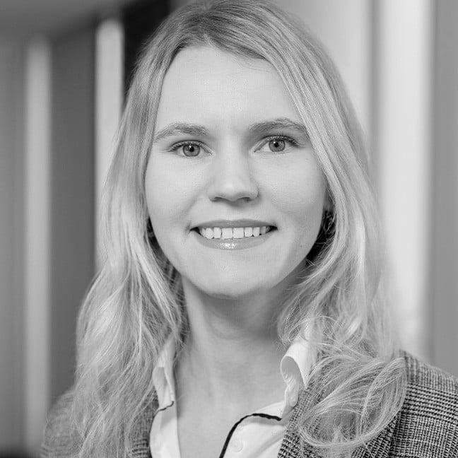 Lena Selbach / Autorin BankingHub